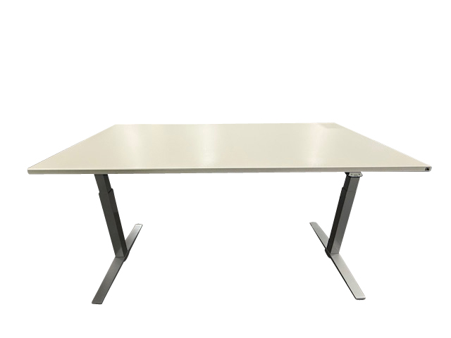 Gebrauchter König+Neurath Arbeitstisch 1800 x 900 mm - Modell TALO.S - elektrisch höhenverstellbar
