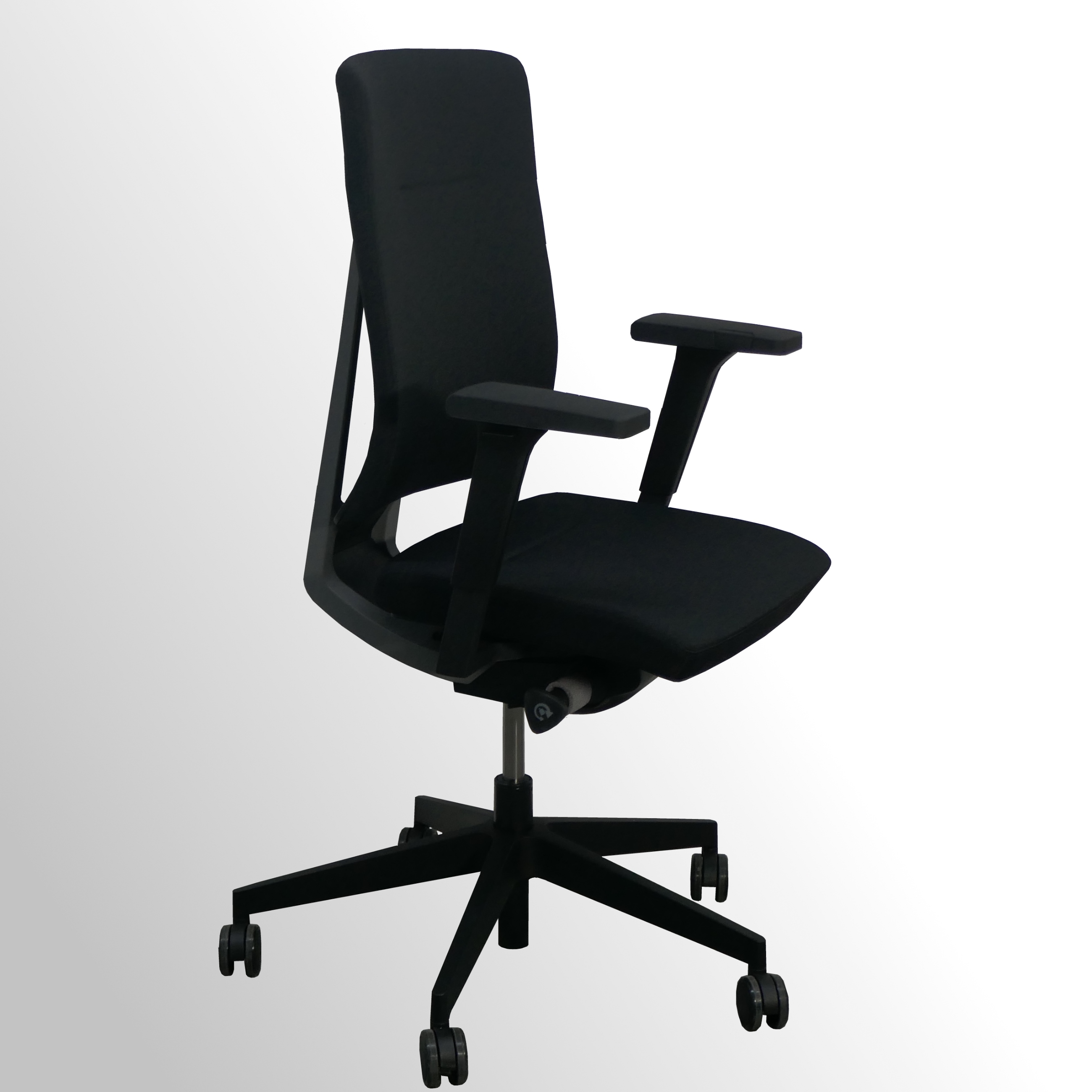 Ergonomischer Bürodrehstuhl mit Armlehnen und hoher Rückenlehne