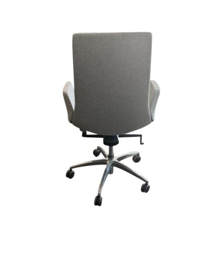 Gebrauchter Arbeits- Bürodrehstuhl mit gepolsterten Armlehnen
