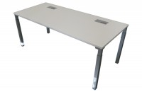 Gebrauchter Steelcase Schreibtisch - 1800x800 - 4-Fuß ***SONDERPREIS***